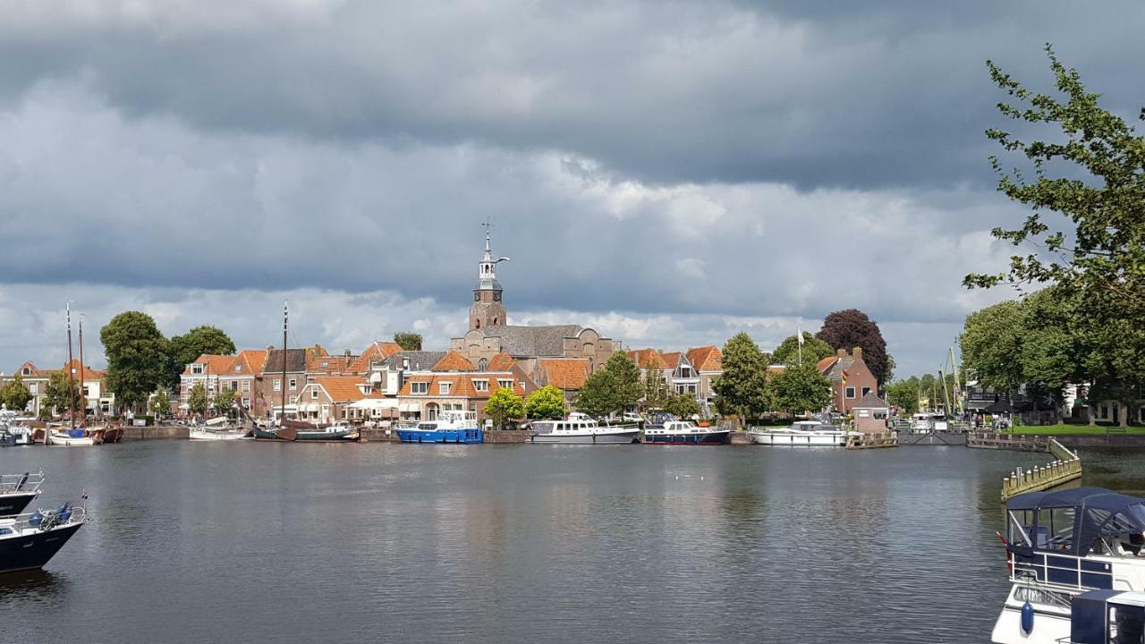 Overnachten Bij Vergeet Me Niet In Blokzijl Apartment Luaran gambar